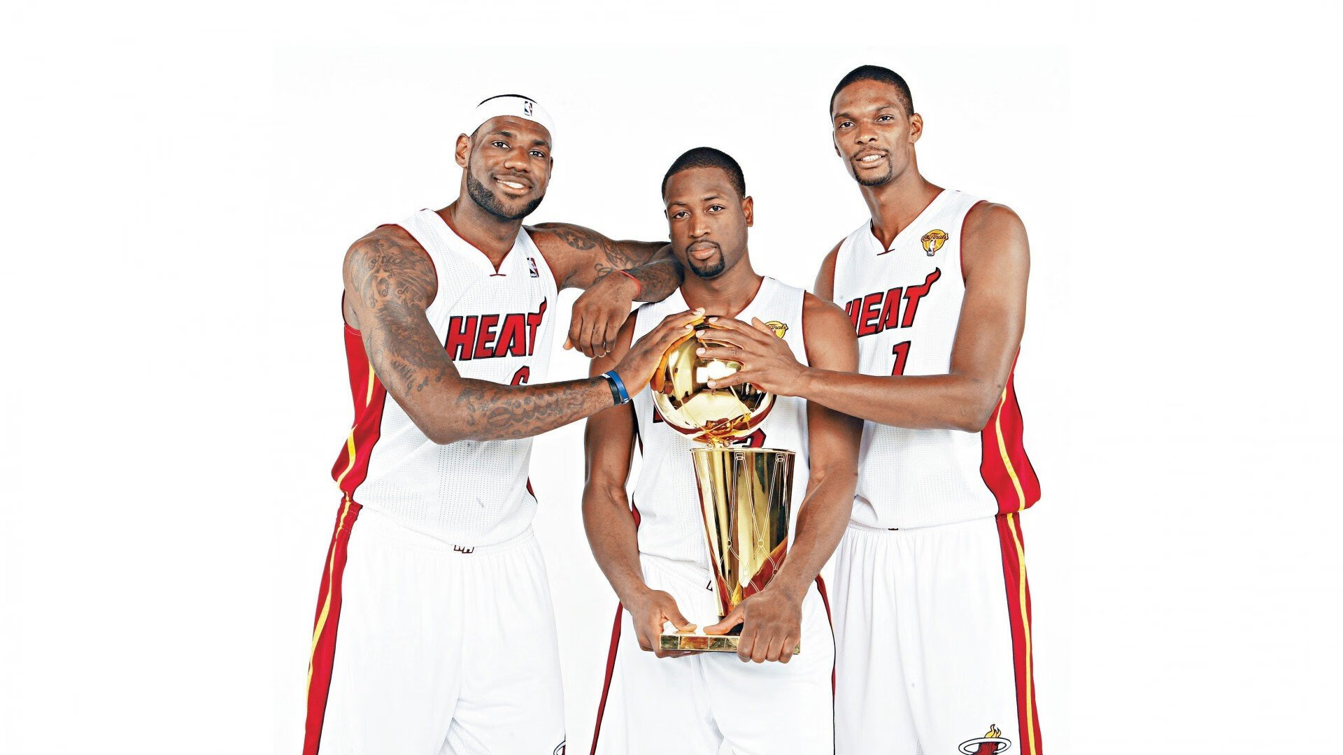 “办公室运动角”普及项目评比 弹力带与小哑铃最受欢迎